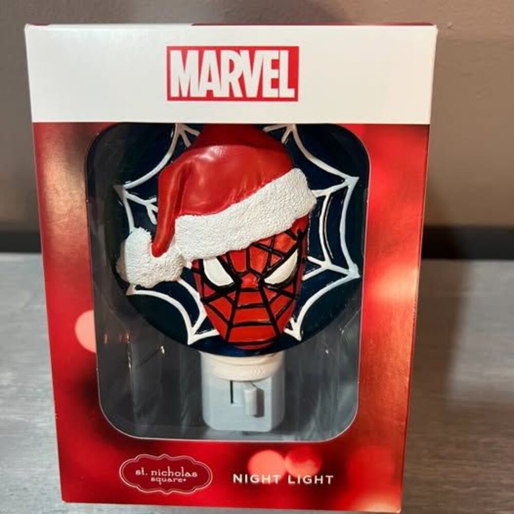 Spider Man Marvel St Nicolas Christmas plug-in night light Super Hero Sealed box